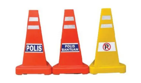 Triangle Cone – Bollards, traffic & safety